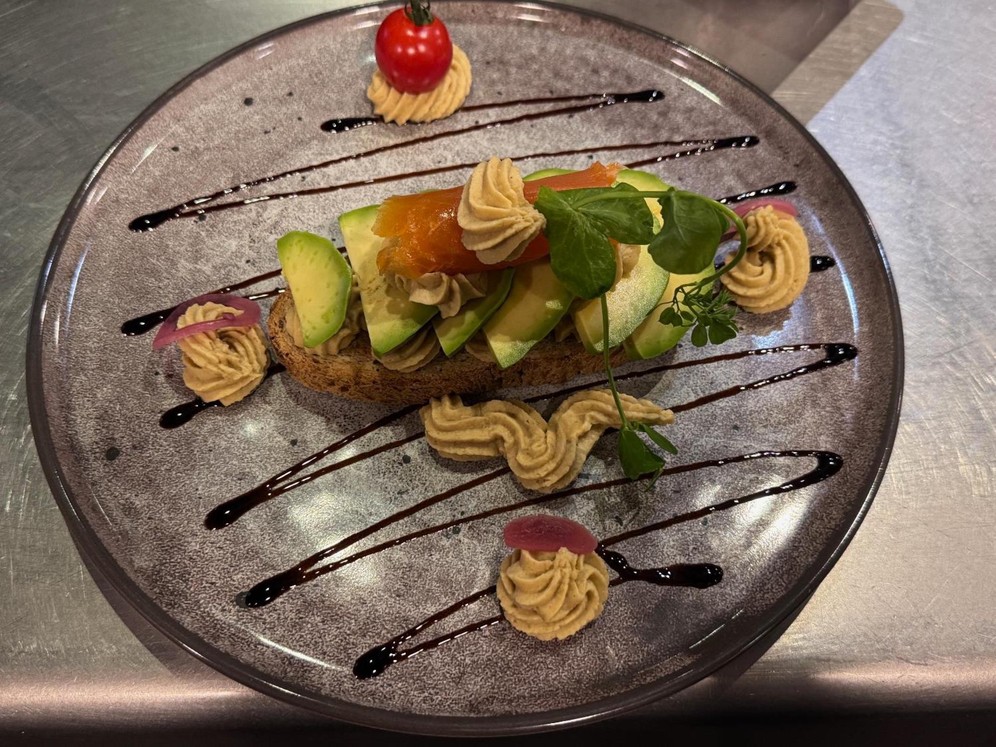 Logis Hotel Restaurant De La Paix Lodève Eksteriør billede